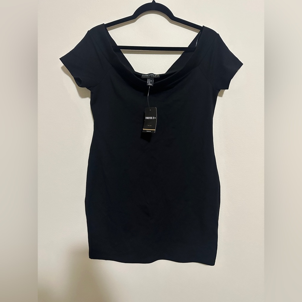 🆕Forever 21 Classic Black Mini Dress